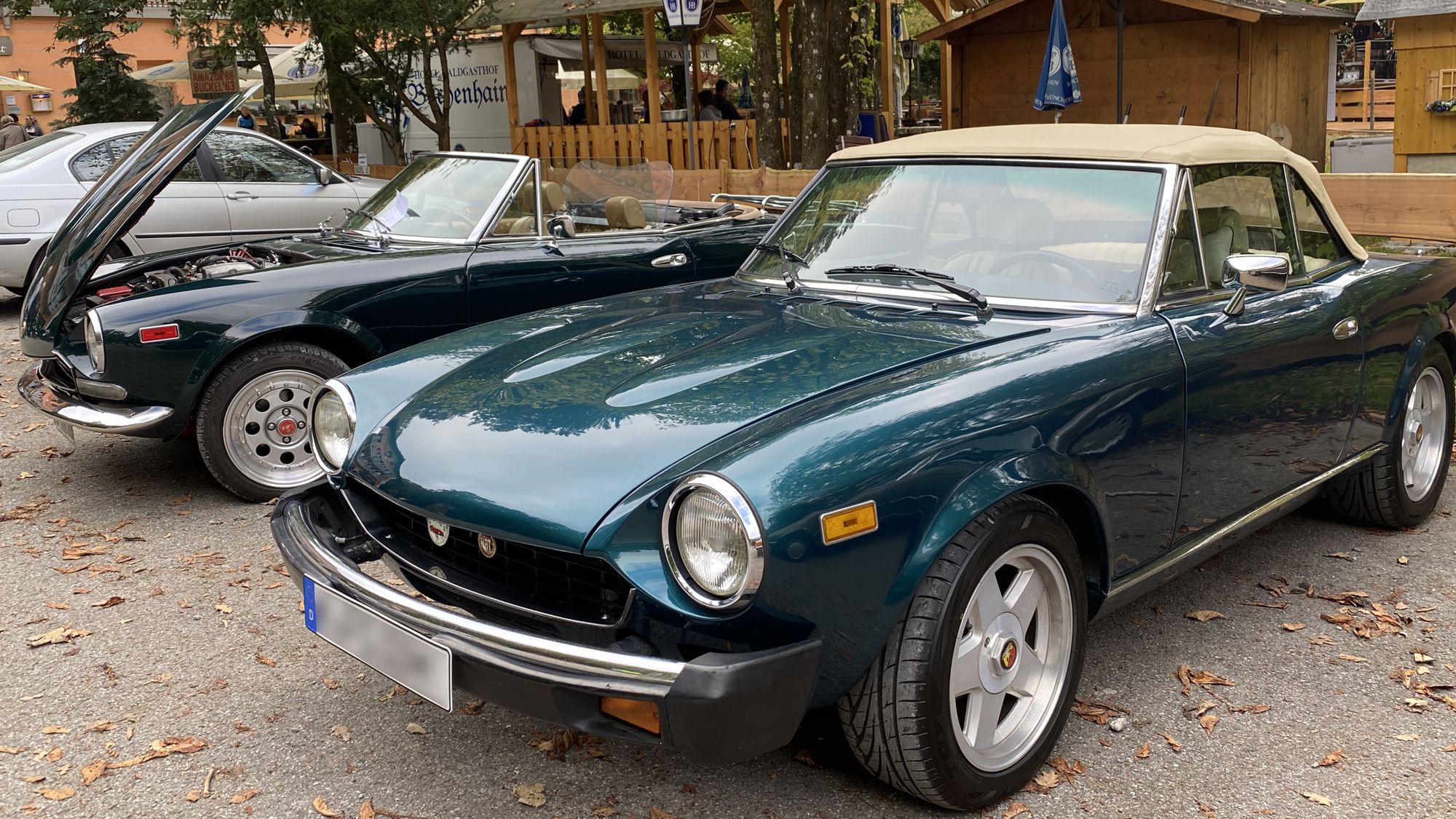 Oldtimertreffen, Waldgasthof Buchenhain - Alle Teilnehmer sind da