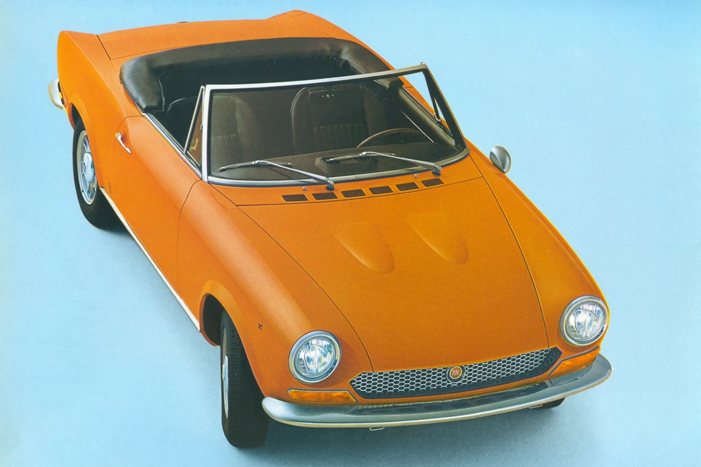 Fiat 124 Sport Spider BS1